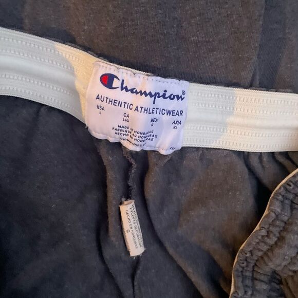 Men’s Gray Champion Jersey / Cotton Shorts Size L - Picture 4 of 4